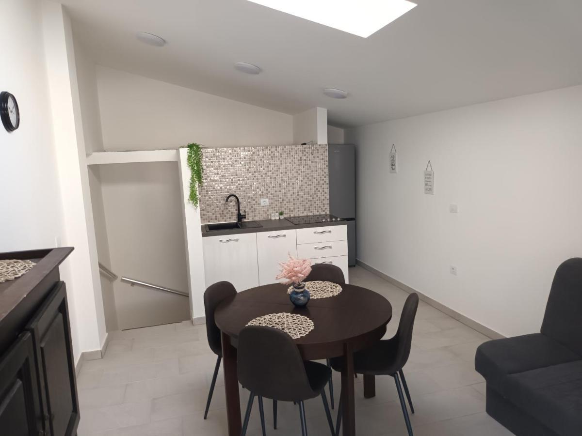Apartment Penthouse & Apartment Studio Franci Pag Town Dış mekan fotoğraf